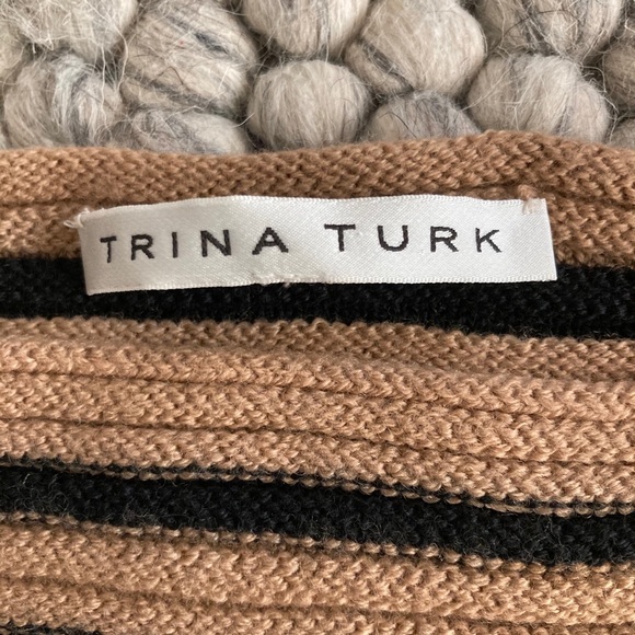 Trina Turk Womens 100% Merino Wool Striped Sweater with Shoulder Button Detail - Picture 5 of 7